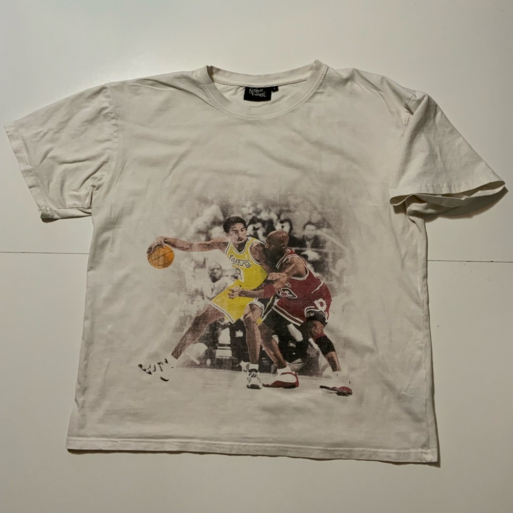 Grace Court Kobe Bryant Michael Jordan NBA Basketball Graphic S/S Crew T-Shirt
